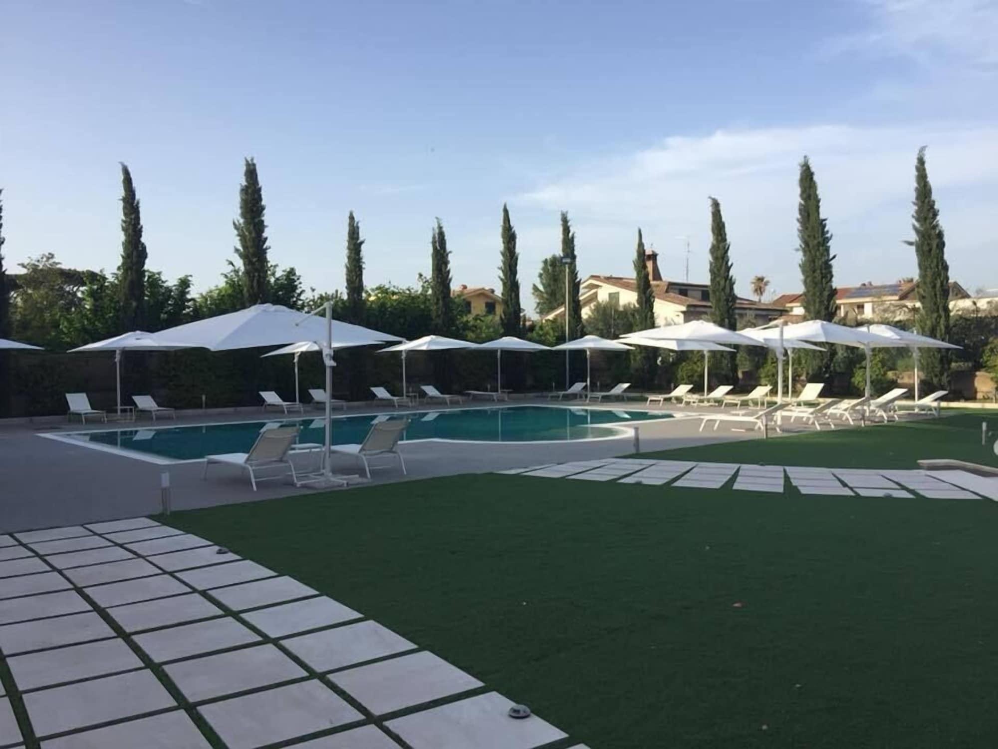 Park Hotel Villamaria Albano Laziale Eksteriør billede