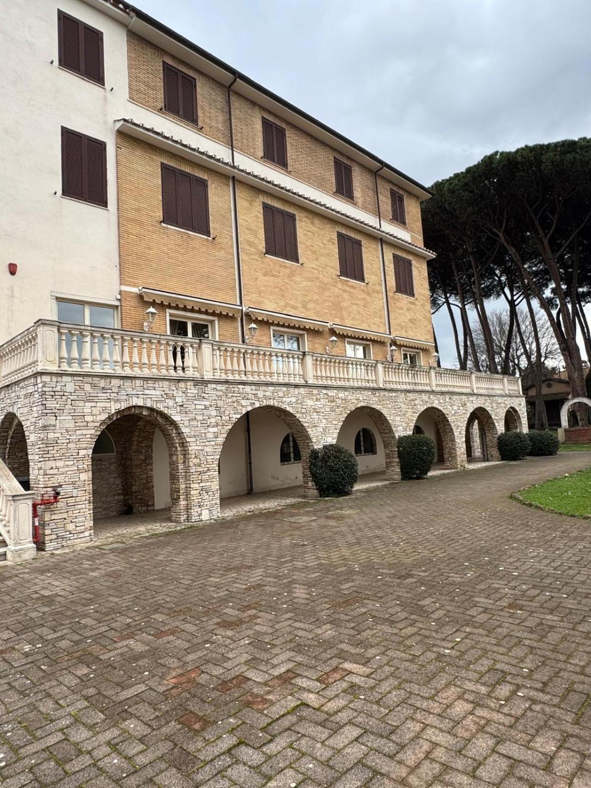 Park Hotel Villamaria Albano Laziale Eksteriør billede