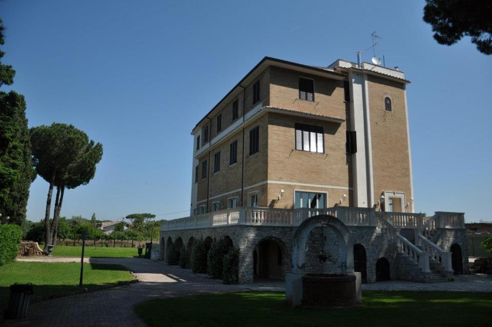 Park Hotel Villamaria Albano Laziale Eksteriør billede